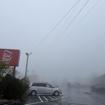 Red Roof Inn - A storm in TENNESSEE but I'd rather sleep in my car than pay $100 for a roach infested DIVE!! - Hotels Near Me - Monteagle, Tennessee Red Roof Inn - A storm in TENNESSEE but I'd rather sleep in my car than pay $100 for a roach infested DIVE!! - Hotels Near Me - Monteagle, Tennessee