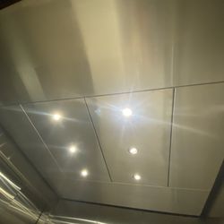 Schindler 3300XL elevator, Zara The Mall at Green Hills
