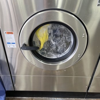 Wash & Dry LaunderLand - Machine next to my complaint has soap - Laundromat Near Me - El Cajon, California Wash & Dry LaunderLand - Machine next to my complaint has soap - Laundromat Near Me - El Cajon, California