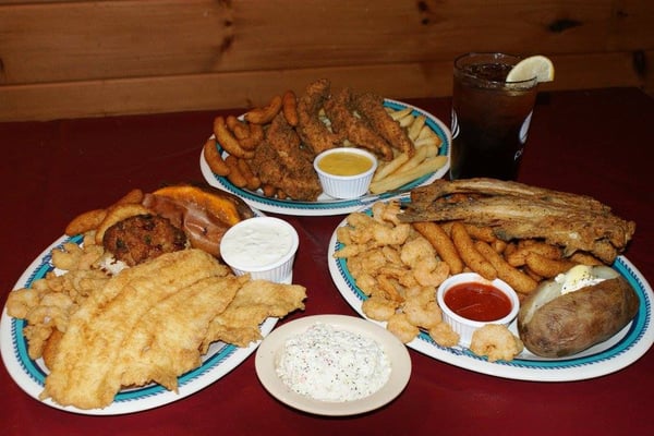 Surf & Turf Lodge by null