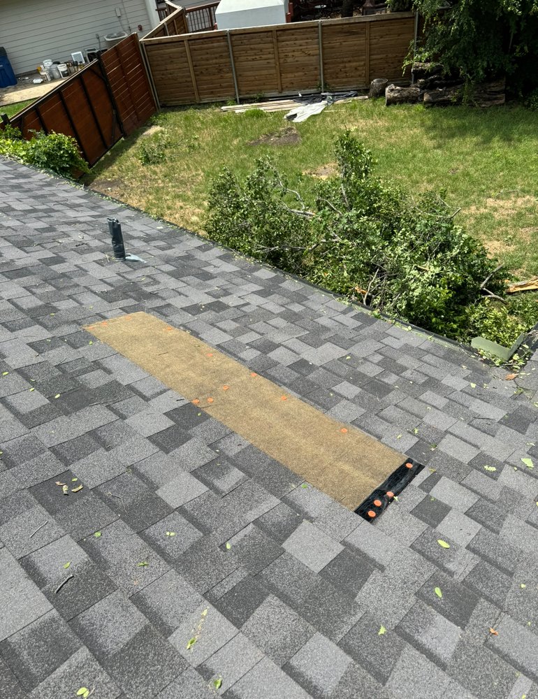 Slide of Acorn Roofing & Construction