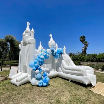 Bounce Party LA - Bounce House Rentals Near Me - La Canada , California
