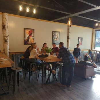 Barrel 33 Sandpoint - Paint & Sip Near Me - Sandpoint, Idaho