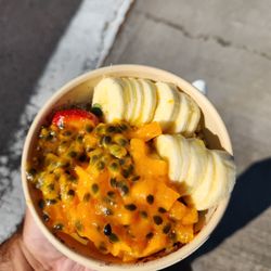 Island Vintage Coffee - Lilikoi Moana Bowl