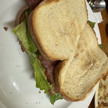 Harriette's Restaurant - Breakfast & Brunch Near Me - Key Largo, Florida Harriette's Restaurant - Breakfast & Brunch Near Me - Key Largo, Florida