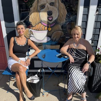 Happystance - Is very happily waiting for our table! - Breakfast & Brunch Near Me - Douglas, Michigan Happystance - Is very happily waiting for our table! - Breakfast & Brunch Near Me - Douglas, Michigan