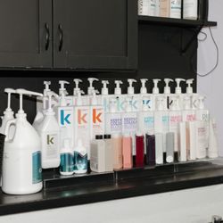 The Artist's Loft - Shampoo area at The Artist's Loft using Kevin Murphy Haircare, Eleven Australia Haircare, and more!