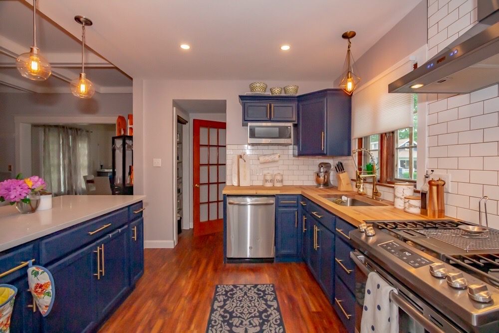 Slide of Marinello Carpentry