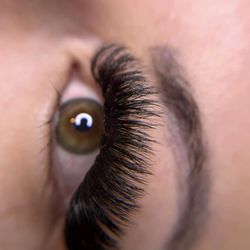Lash Goddess - #megavolume