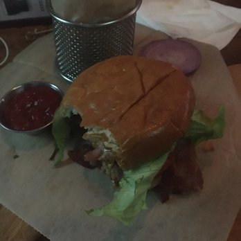 Jasper's Taphouse + Kitchen - Bacon cheddar cheeseburger! Was excellent - New American Near Me - New York, New York Jasper's Taphouse + Kitchen - Bacon cheddar cheeseburger! Was excellent - New American Near Me - New York, New York