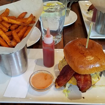 Del Frisco's Grille - Bacon Cheese Burger with sweet potato fries - New American Near Me - Hoboken, New Jersey