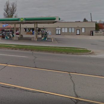Tiffany's Pizza - It's attached to BP on the left. 643 N. Telegraph Rd. Monroe, MI. 48162 - Italian Near Me - Monroe, Michigan Tiffany's Pizza - It's attached to BP on the left. 643 N. Telegraph Rd. Monroe, MI. 48162 - Italian Near Me - Monroe, Michigan