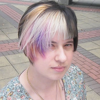 Denny Hairdressing - Hair Salons Near Me - Manchester, XGM