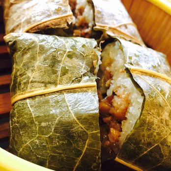 Tea Cup Cafe - Glutinous rice in lotus leaf 糯米雞 - Dim Sum Near Me - Sacramento, California