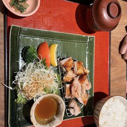 Grilled chicken rice set Grilled chicken rice set