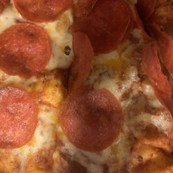 Round Table Pizza