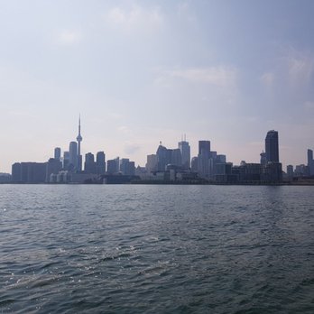 Cabana Pool Bar - The beautiful view of the skyline! - Venues & Event Spaces Near Me - Toronto, Ontario