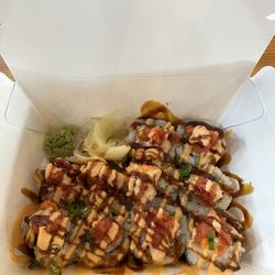 Wasabi Sushi PDX - 10 Pieces Treasure Island Roll