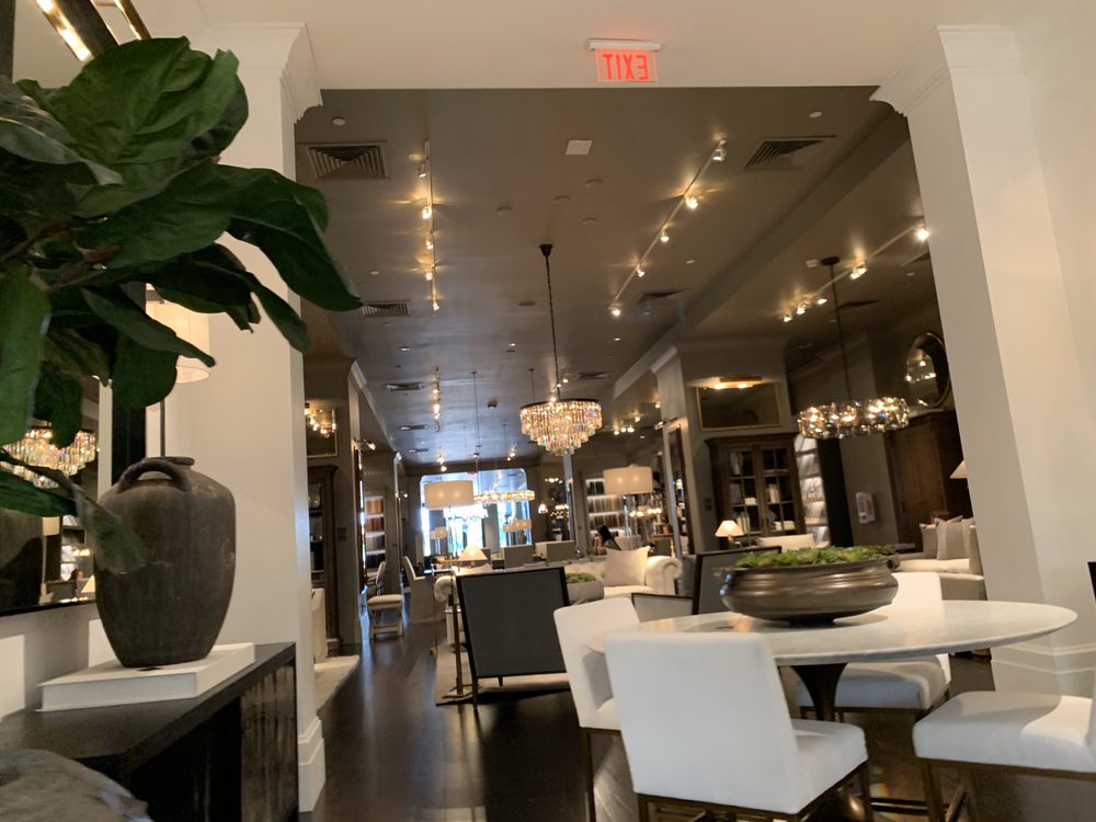 RH CINCINNATI THE GALLERY AT KENWOOD TOWNE CENTRE 33 Photos 7875