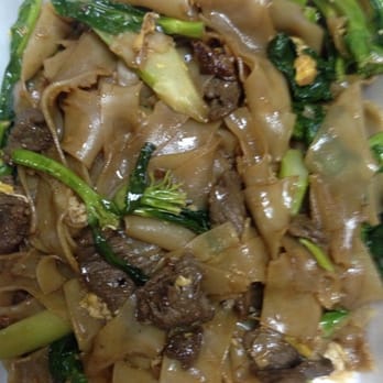 Thai Cafe - Pad see ew...my first time @ Thai Cafe. I hope it's good. - Thai Near Me - Irvine, California