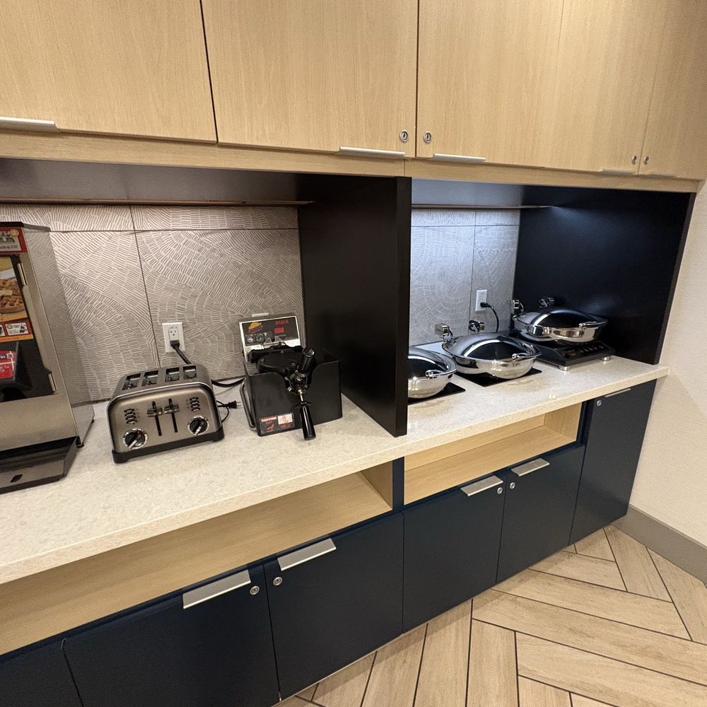 TownePlace Suites Pleasanton - Breakfast stuff - Hotels Near Me - Pleasanton, California TownePlace Suites Pleasanton - Breakfast stuff - Hotels Near Me - Pleasanton, California