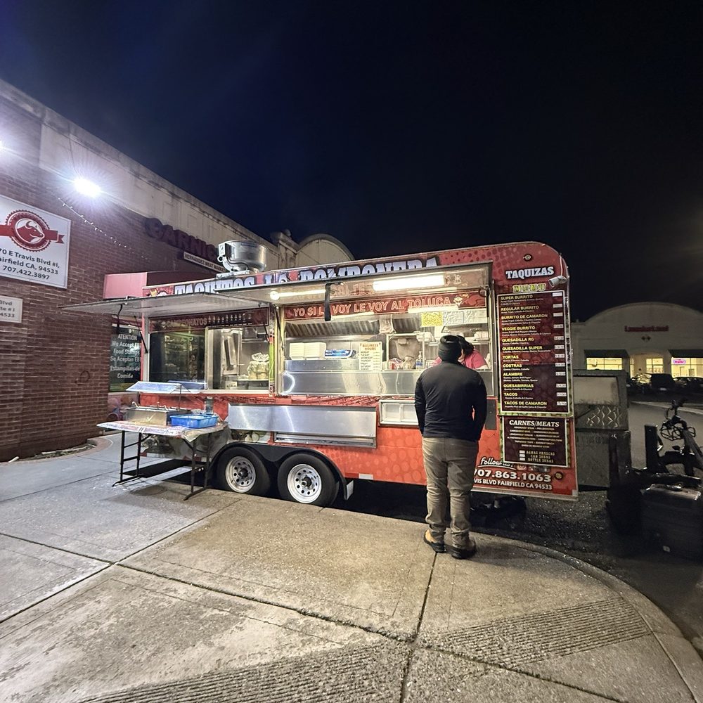Taquitos La Bombonera - Truck - Food Trucks Near Me - Fairfield, California Taquitos La Bombonera - Truck - Food Trucks Near Me - Fairfield, California