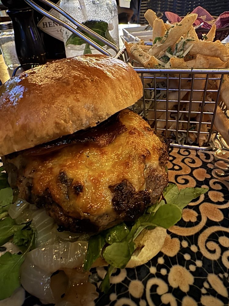 Serrano's Meat House