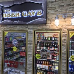 Five Star Food Mart #7616 - Beer cave