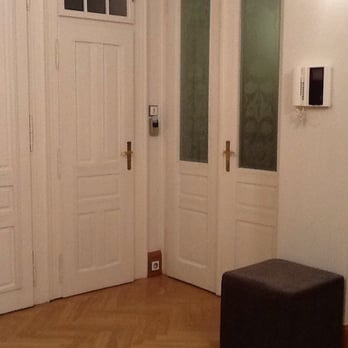 Prague City Apartments - Foyer - Apartments Near Me - Prague, Puerto Rico
