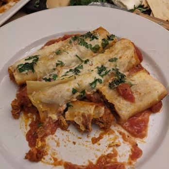 Visconti's - Cannelloni - Italian Near Me - Wenatchee, Washington