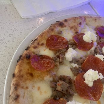 Del Lusso - White pizza with ricotta, pepperoni, fennel sausage and mozzarella. - Pizza Near Me - Carlsbad, California Del Lusso - White pizza with ricotta, pepperoni, fennel sausage and mozzarella. - Pizza Near Me - Carlsbad, California