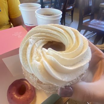 Five Daughters Bakery - Vanilla Cream amazing $5 - Donuts Near Me - Nashville, Tennessee