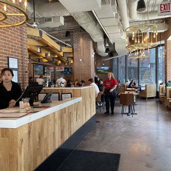 Gordon Ramsay Burger - Half empty restaurant, but they make everyone wait anyway. - Salad Near Me - Chicago, Illinois