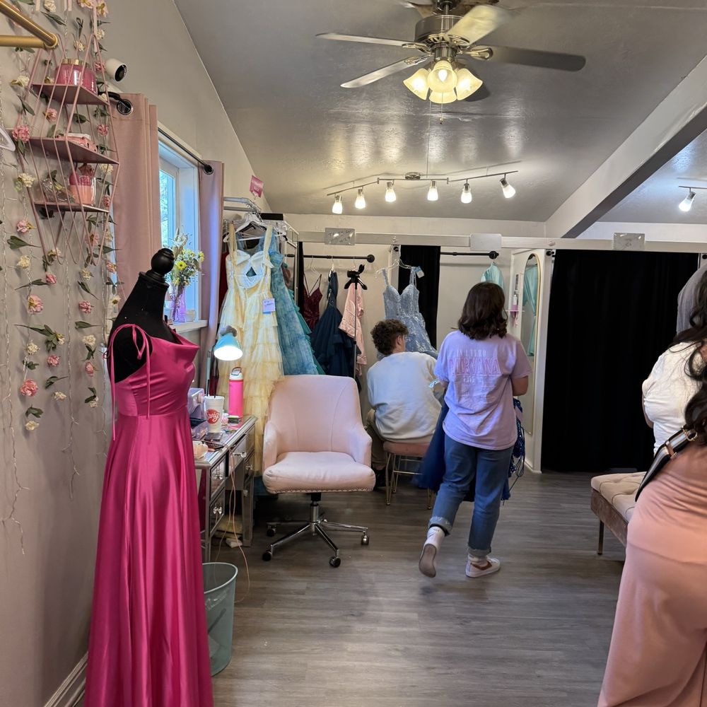 Bling It On Dresses - Dressing room - Formal Wear Near Me - Riverton, Utah