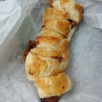 The Bun Shop - Onion and Cheddar Arrow - Breakfast & Brunch Near Me - Baltimore, Maryland The Bun Shop - Onion and Cheddar Arrow - Breakfast & Brunch Near Me - Baltimore, Maryland