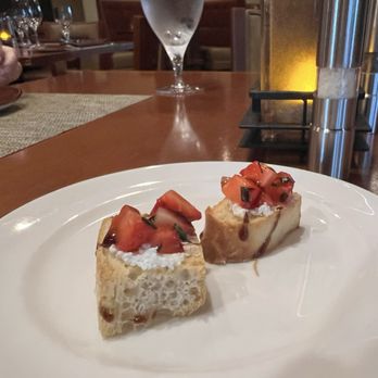 River Stone Chophouse - Amuse bouche - Steakhouses Near Me - Suffolk, Virginia River Stone Chophouse - Amuse bouche - Steakhouses Near Me - Suffolk, Virginia