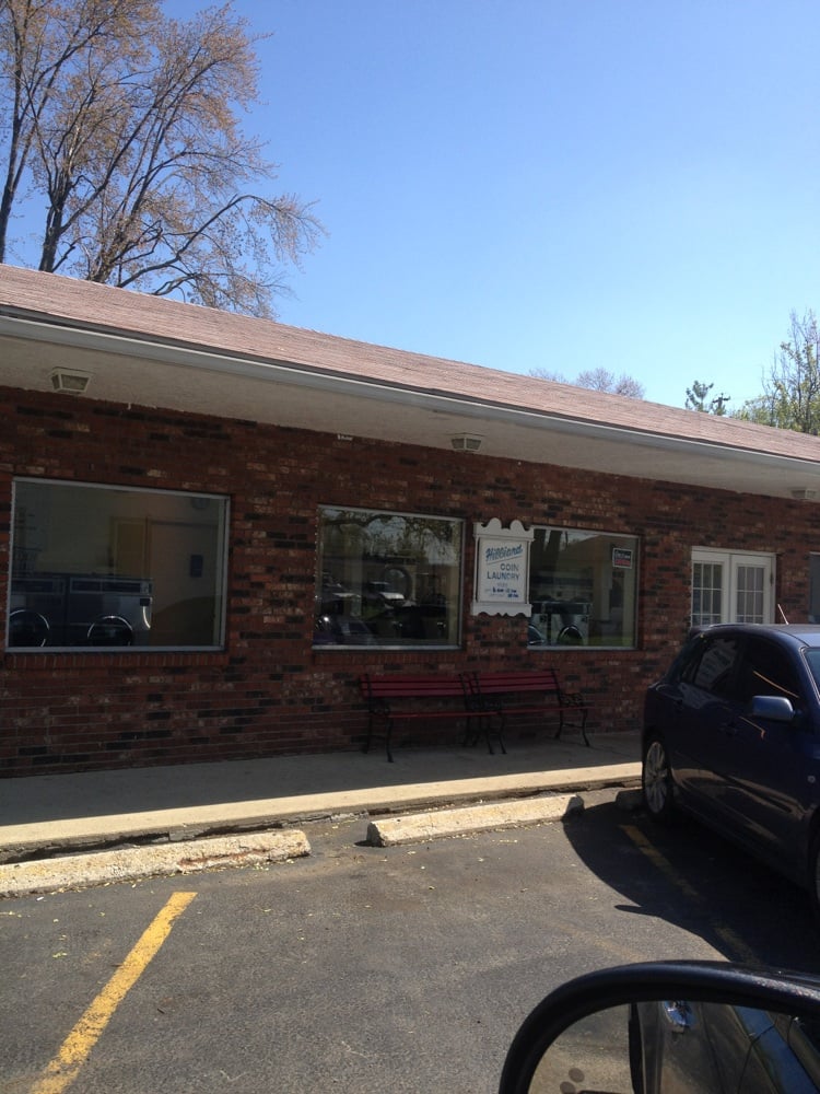 HILLIARD COIN LAUNDRY Updated August 2024 4120 Wayne St, Hilliard