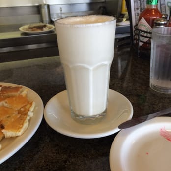 Liliha Bakery - Vanilla Milk Shake - Bakeries Near Me - Honolulu, Hawaii