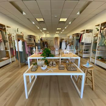 Mahina - Kapaa - Front view - Women's Clothing Near Me - Kapaʻa, Hawaii Mahina - Kapaa - Front view - Women's Clothing Near Me - Kapaʻa, Hawaii