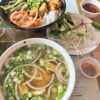 Pho Luca’s - Chicken phó with a spice bomb Veggie spring roll vermicelli bowl - Vietnamese Near Me - Richmond, Virginia