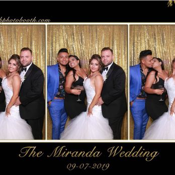 Mirror Touch Photo Booth - Wedding night - Photo Booth Rentals Near Me Mirror Touch Photo Booth - Wedding night - Photo Booth Rentals Near Me