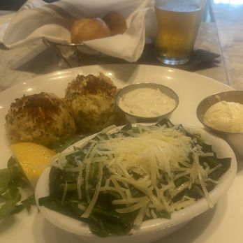 Chesapeake’s - Crab cakes and spanich side - Seafood Near Me - Gatlinburg, Tennessee Chesapeake’s - Crab cakes and spanich side - Seafood Near Me - Gatlinburg, Tennessee