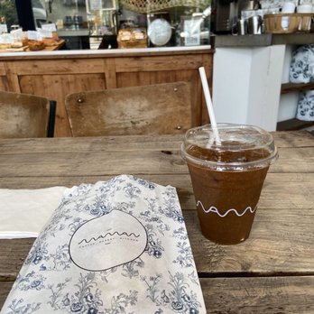 maman - Ice Iced coffee small with Vanilla and almond milk - Bakeries Near Me - New York, New York maman - Ice Iced coffee small with Vanilla and almond milk - Bakeries Near Me - New York, New York