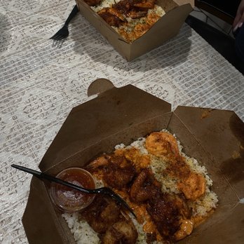 Coco Shrimp - Watauga - Sweet and Spicy, Coco Shrimp, Spicy (GF) Sampler - Seafood Near Me - Watauga, Texas