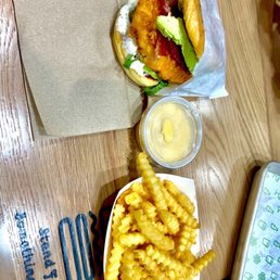 West Coast Chicken Sandwich West Coast Chicken Sandwich