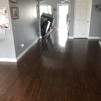 Celebrity Carpets - Our original laminate. Looks good from here but it's not. - Carpeting Near Me - Beaumont, California