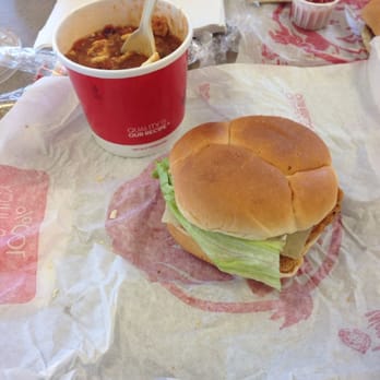 Wendy's - Fast Food Near Me - Merrick, New York