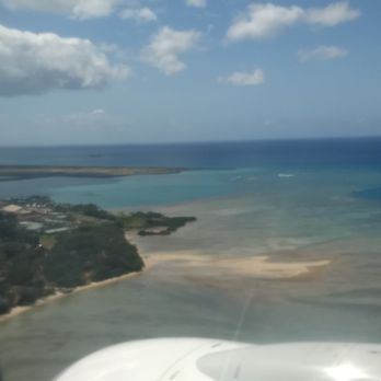 Alaska Airlines - landing approach to Honolulu - Airlines Near Me - Honolulu, Hawaii Alaska Airlines - landing approach to Honolulu - Airlines Near Me - Honolulu, Hawaii