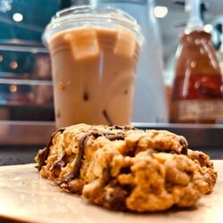 Fig and Table Coffee