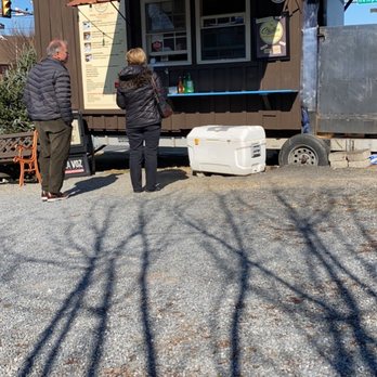 Chellas Arepa Kitchen - Walk up to order (or call ahead) - Venezuelan Near Me - Lancaster, Pennsylvania